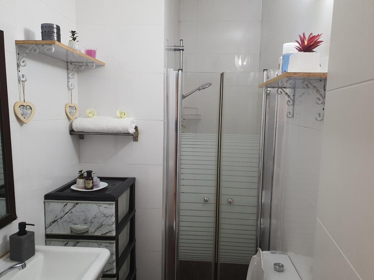 אצל סונו בלב העיר Apartment Netanya Luaran gambar